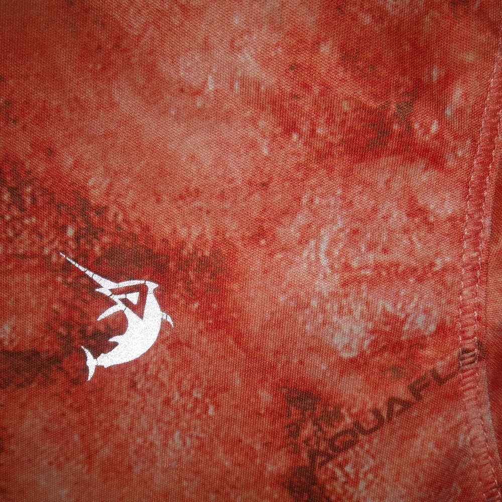 Reel Legends Aquaflauge S Fishing Orange Rash Guard Top - Picture 2 of 9